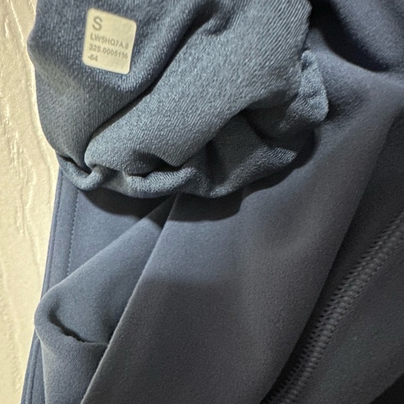 Lululemon blue Flare HR leggings size Small 30” - Picture 4 of 4